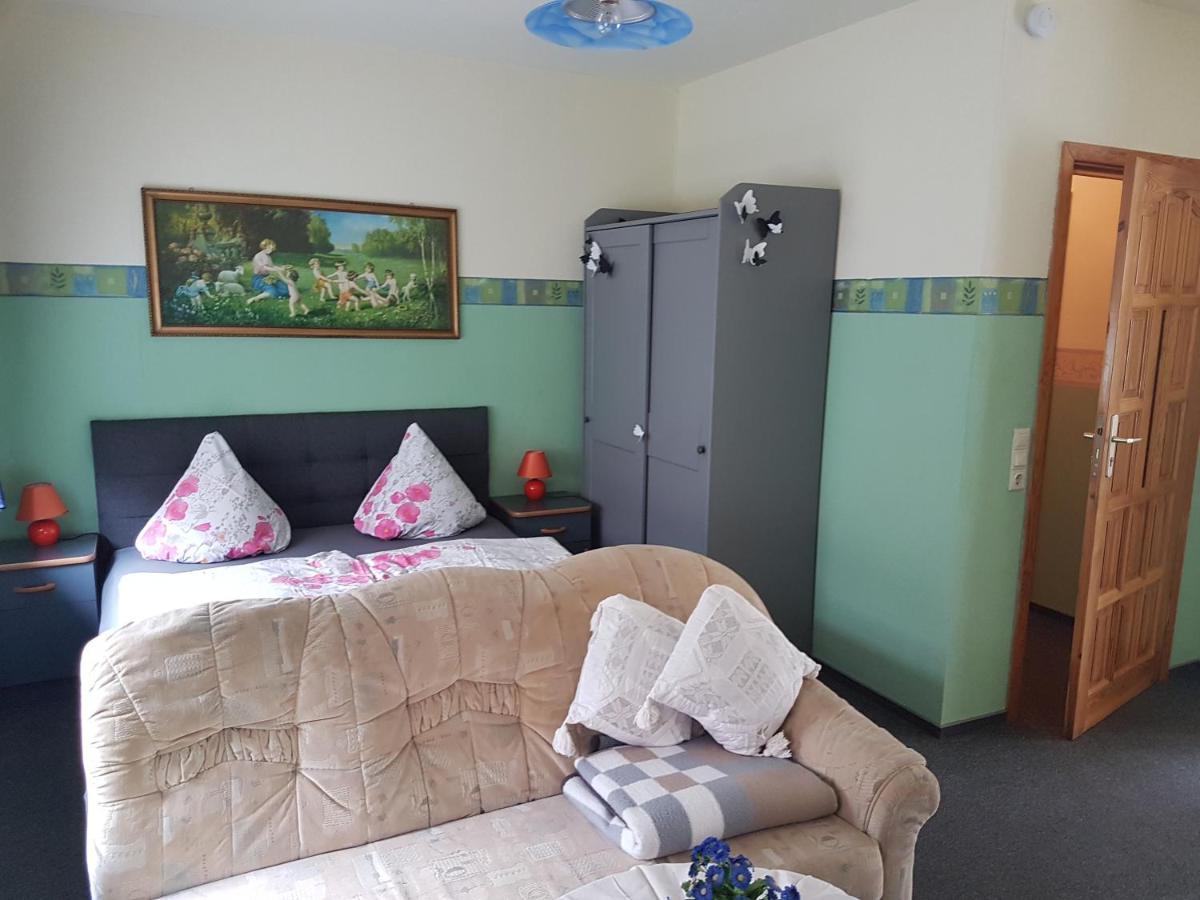 Landpension Zum Schweizerberg Neugrimnitz Екстериор снимка