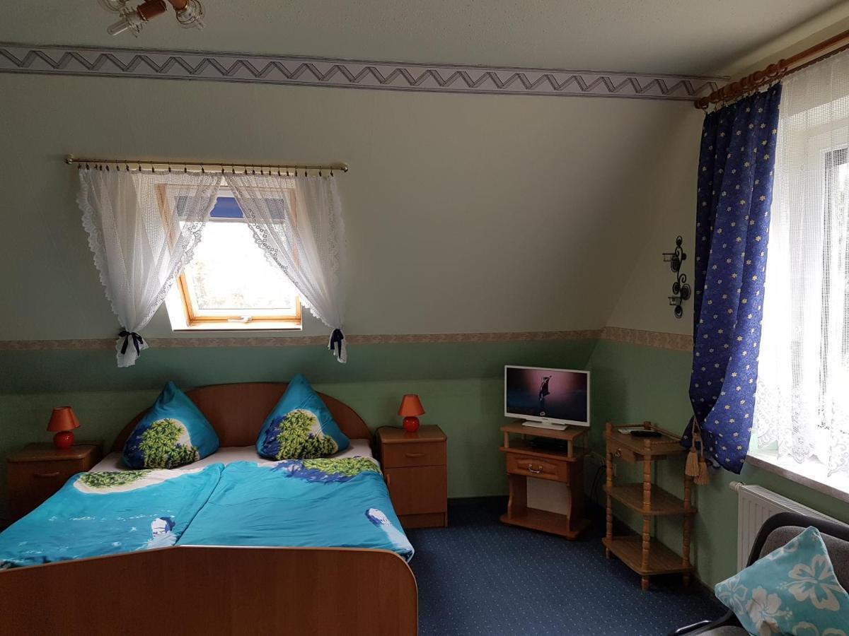 Landpension Zum Schweizerberg Neugrimnitz Екстериор снимка