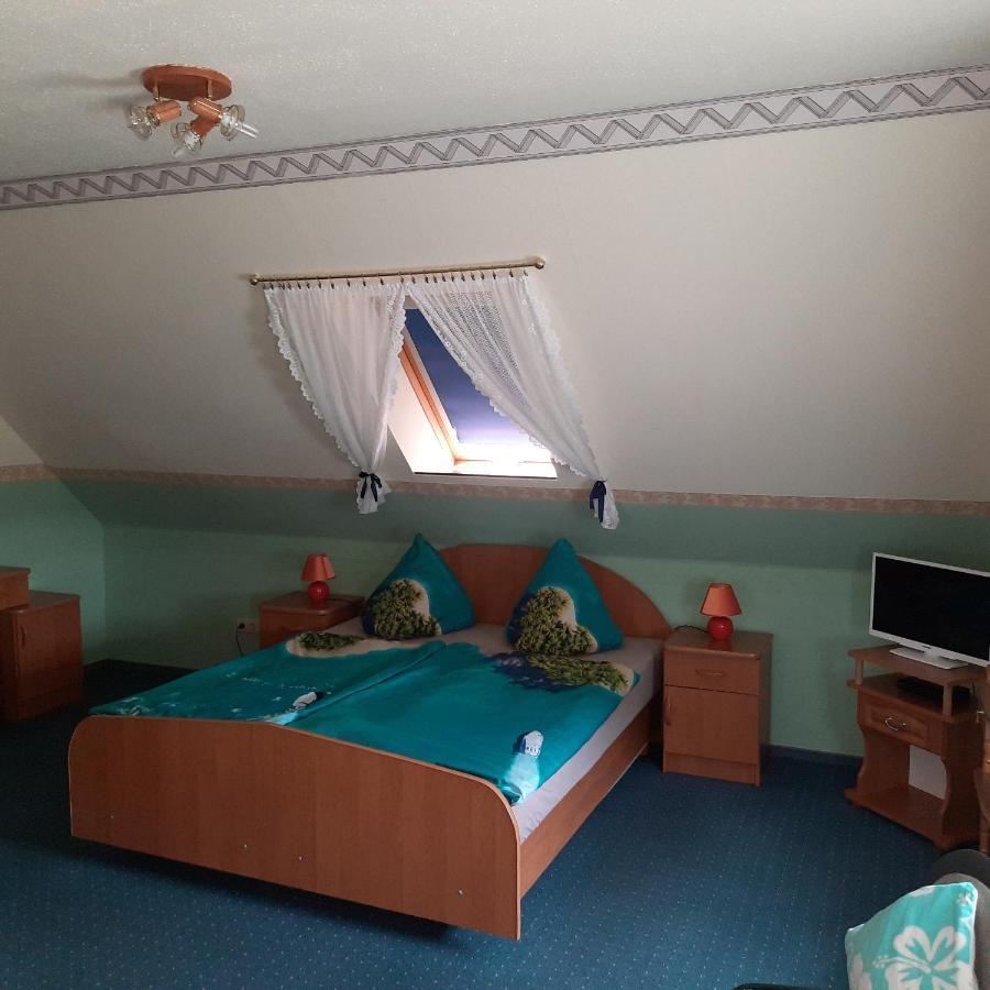 Landpension Zum Schweizerberg Neugrimnitz Екстериор снимка